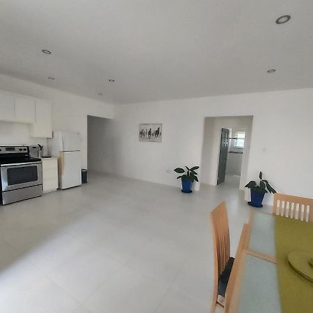 The Willow Apartment Ocho Rios Luaran gambar
