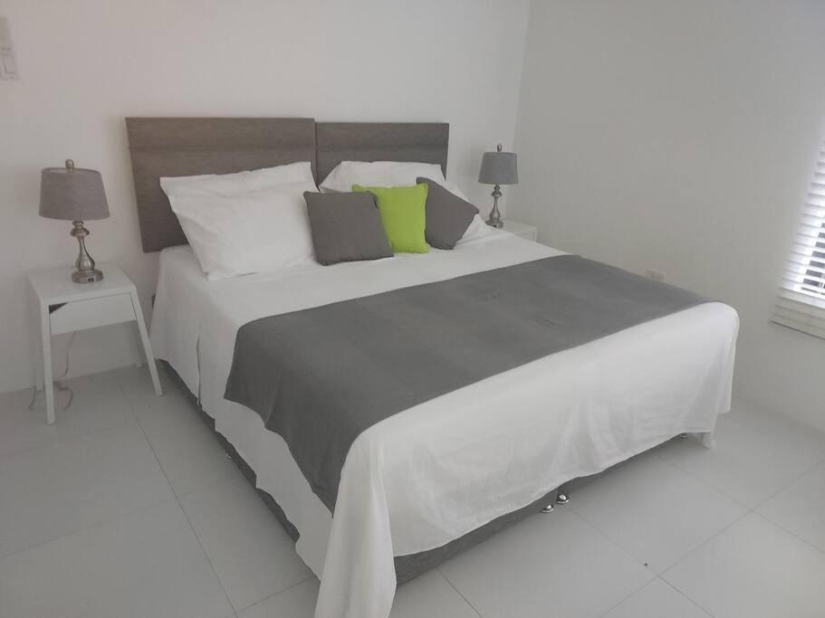 The Willow Apartment Ocho Rios Luaran gambar